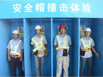 电工安全帽能够适宜各种环境